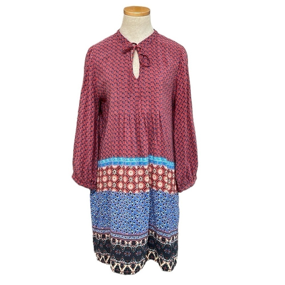 Tolani Dress Women's Medium Red Floral Silk Long Sleeve Knee Length High Neck